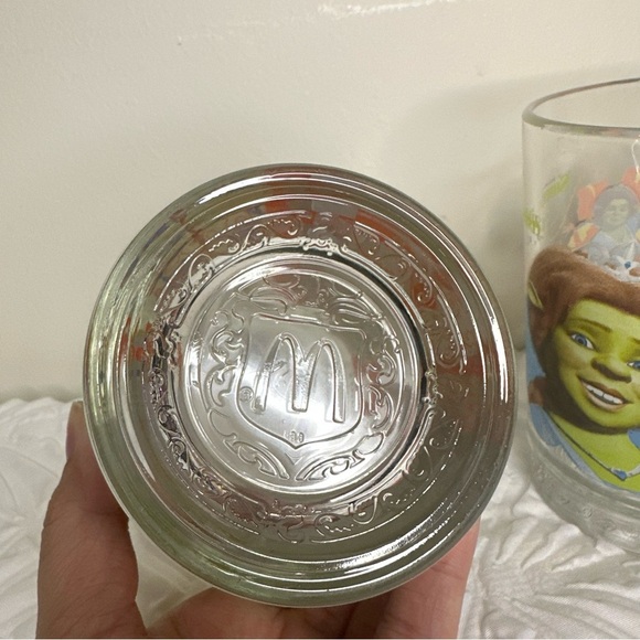 McDonald’s Shrek The Third Drinking Glasses (2007) Set Of 2 - Picture 5 of 8
